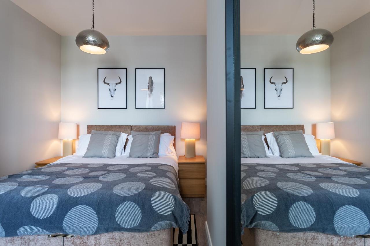 2 Bedroom Apartments With Sofa Bed In Southend Exteriör bild